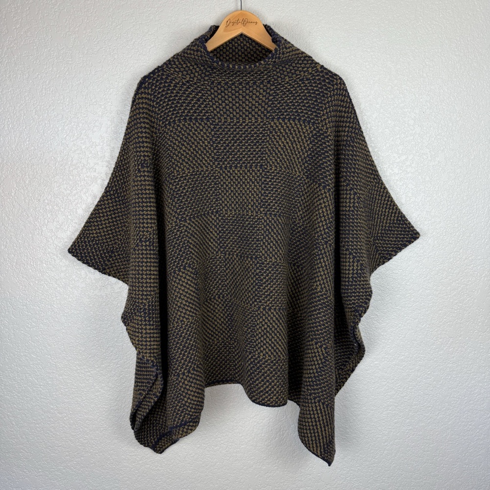 Irish 100% Wool Knit Poncho Cape XS/S Donegal Ireland EUC Wool Soft Blue Green - Picture 9 of 13